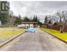 3700 Mackenzie Ave, Powell River, BC V8A3E8 Photo 33