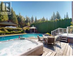 3700 Mackenzie Ave, Powell River, BC V8A3E8 Photo 55