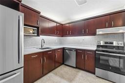 104 197 Watson Street, Winnipeg, MB R2P2E1 Photo 14