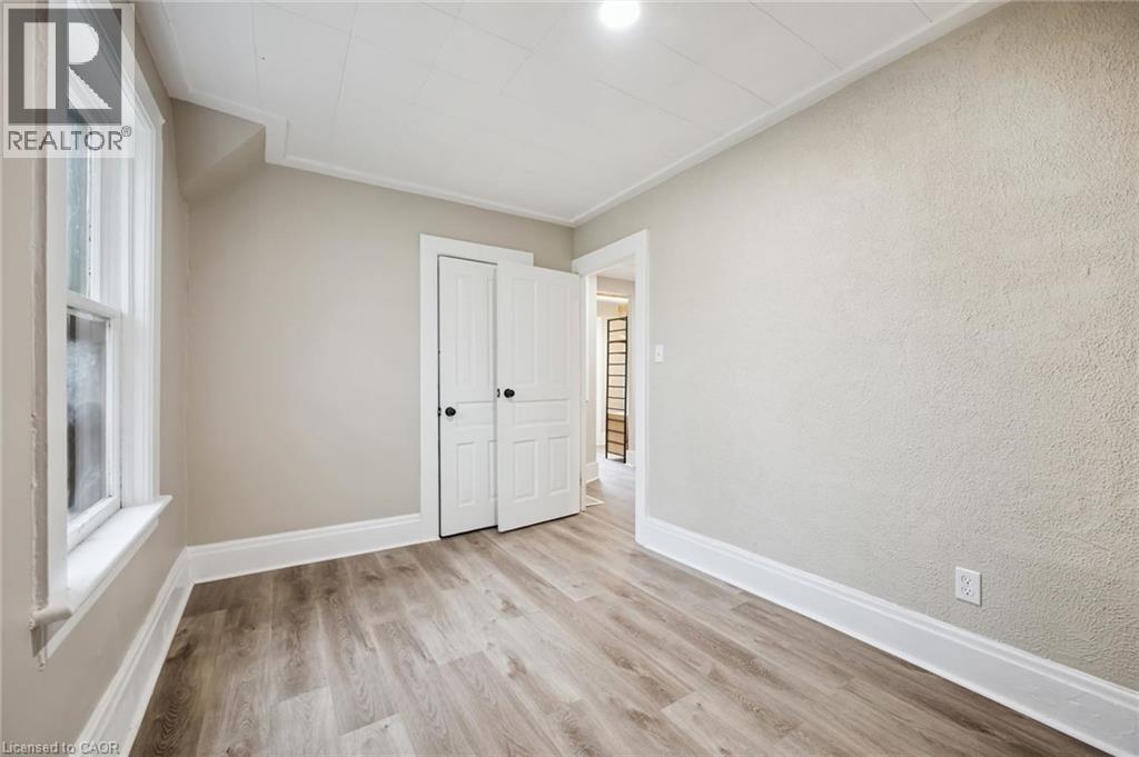 15 GORDON Avenue - Image 16