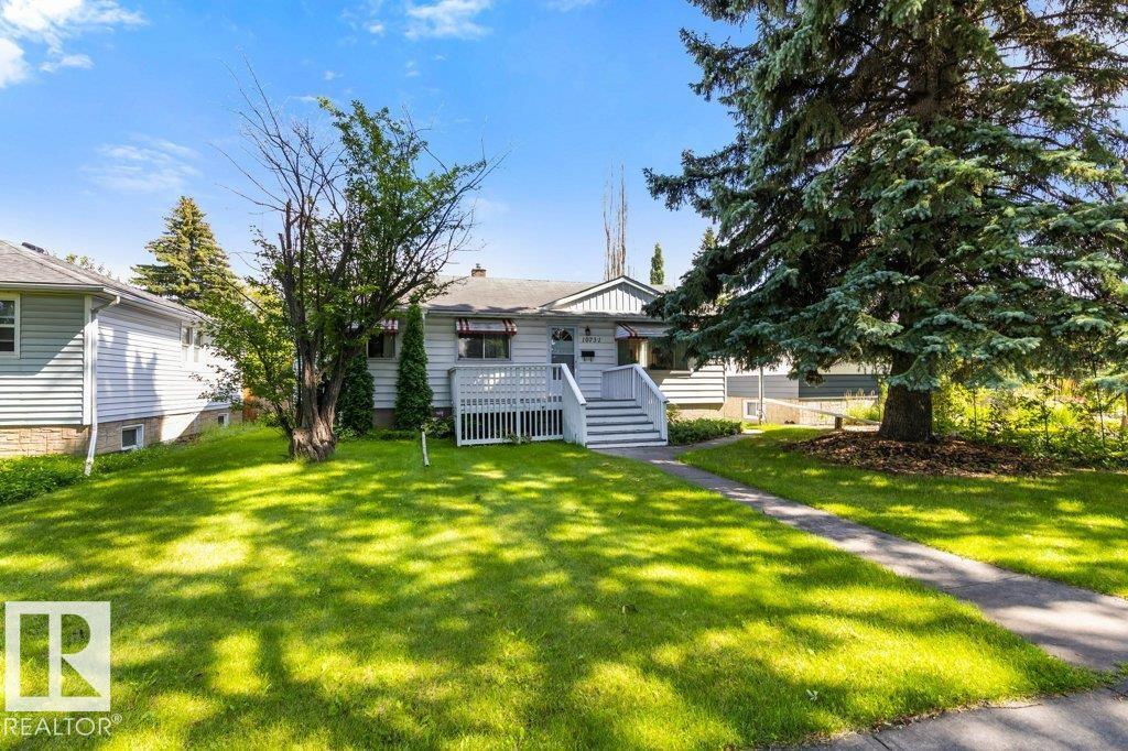 10731 148 St NW photo 3 — MLS® E4505464