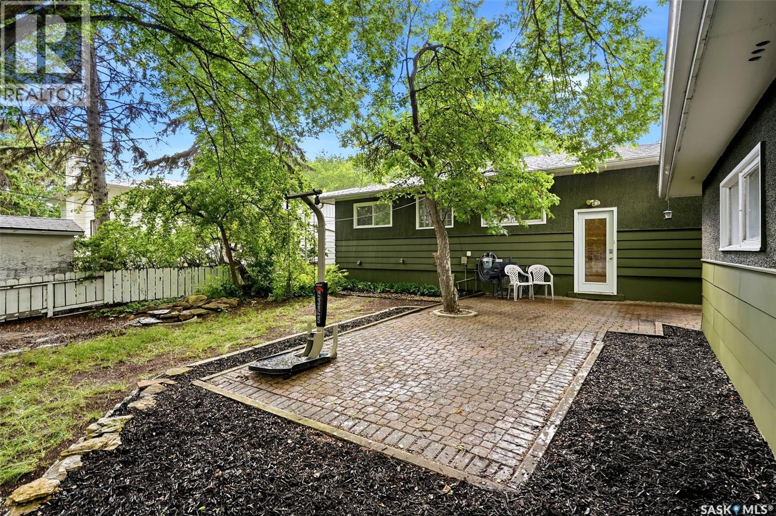 5 DARKE CRESCENT - Image 29