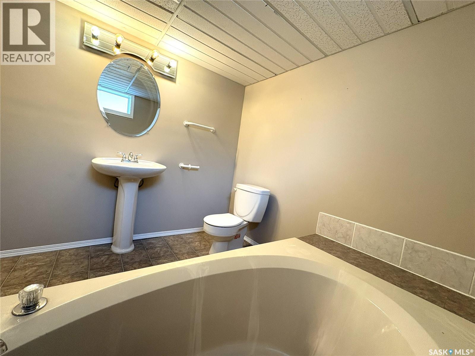 435 2nd AVENUE - Image 23
