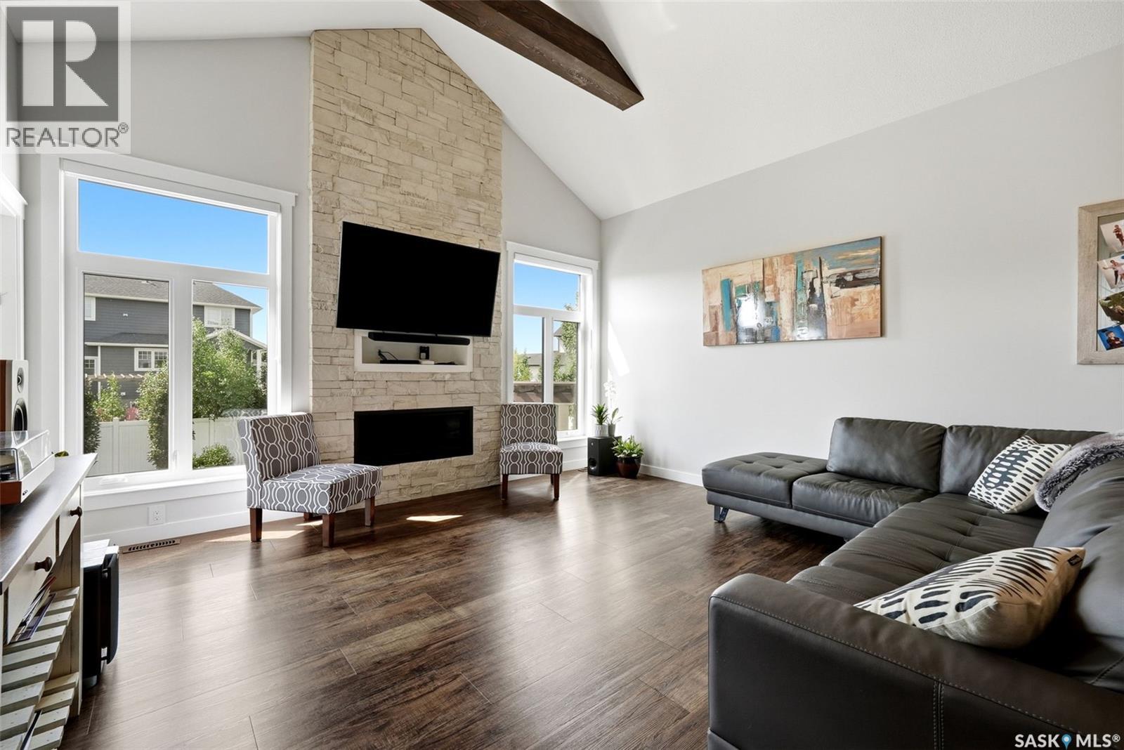 14 Stanford ROAD - Image 5