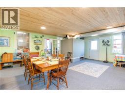 Living room - 55 Route 955, Cape Tormentine, NB E4M3A4 Photo 11