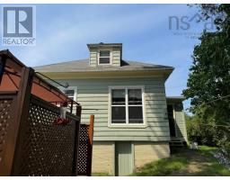 26 Pitt Street, Port Hawkesbury, NS B9A2T3 Photo 12