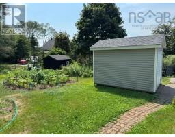 26 Pitt Street, Port Hawkesbury, NS B9A2T3 Photo 13