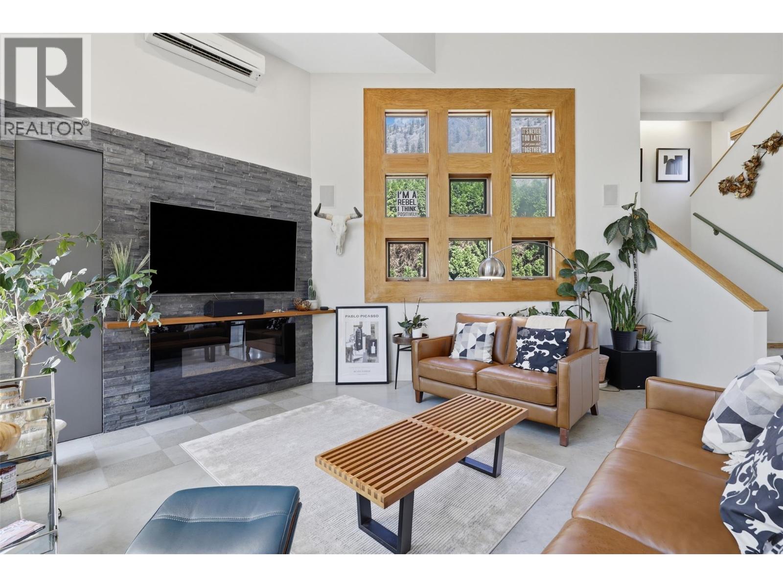 3769 NAVATANEE Drive, Kamloops