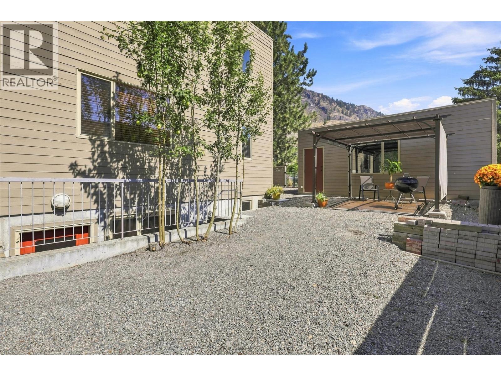 3769 NAVATANEE Drive, Kamloops