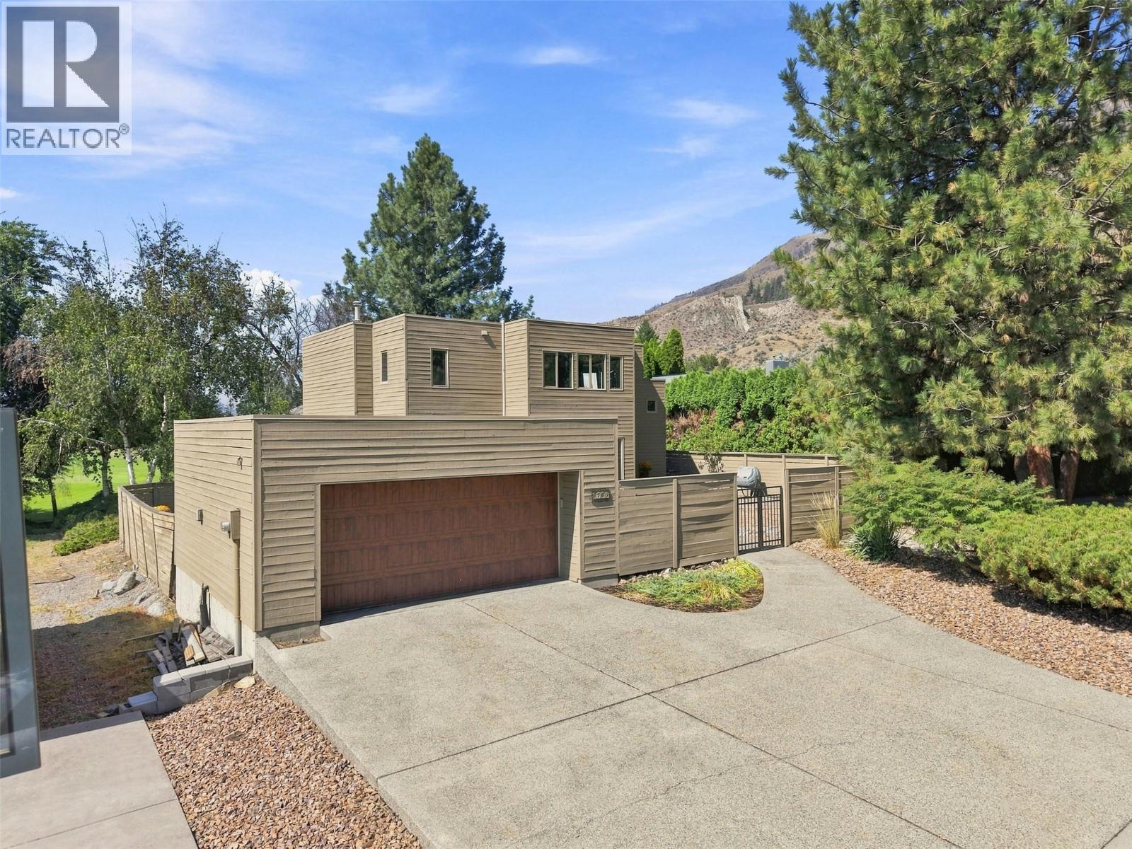 3769 NAVATANEE Drive, Kamloops