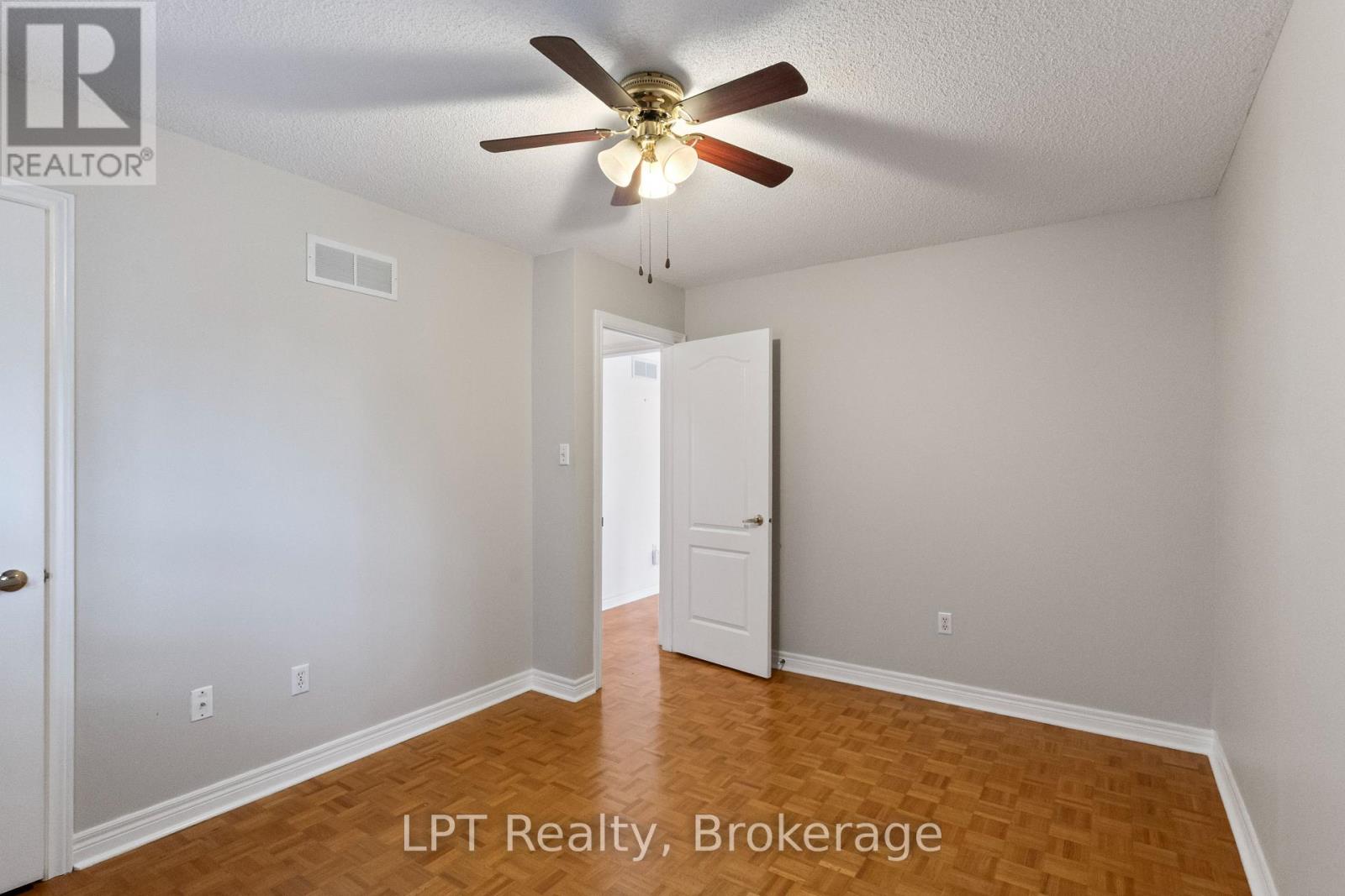 15 ESPOSITO DRIVE - Image 25