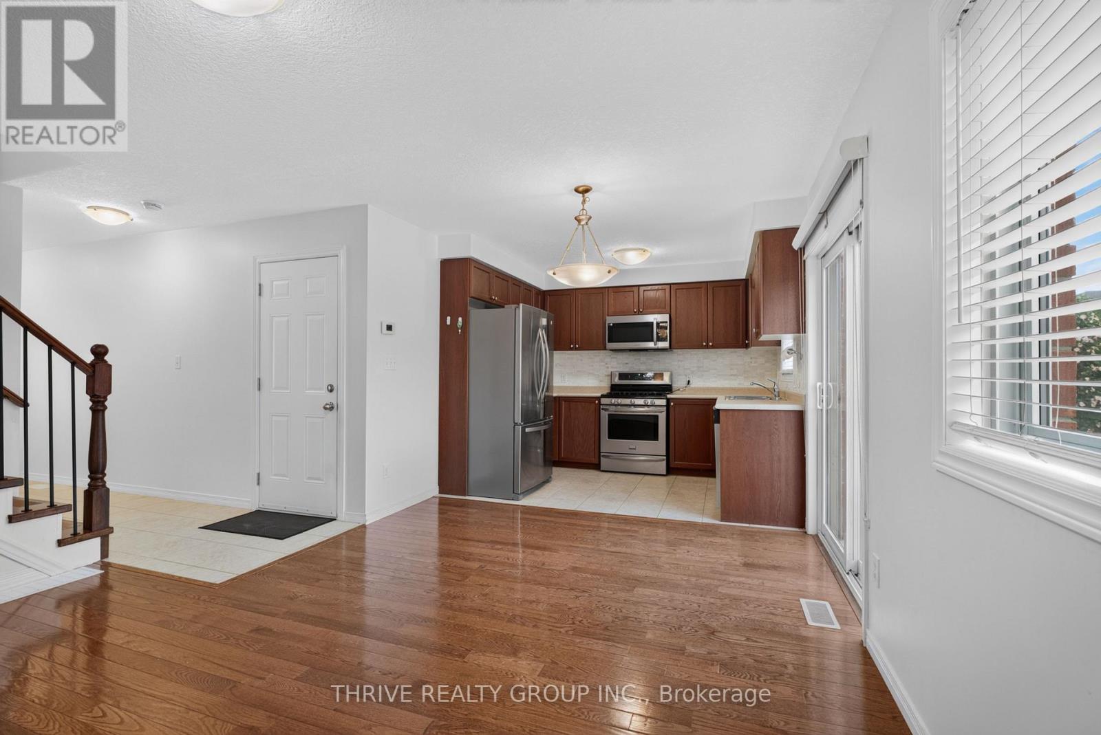 1184 BAIRD STREET - Image 14