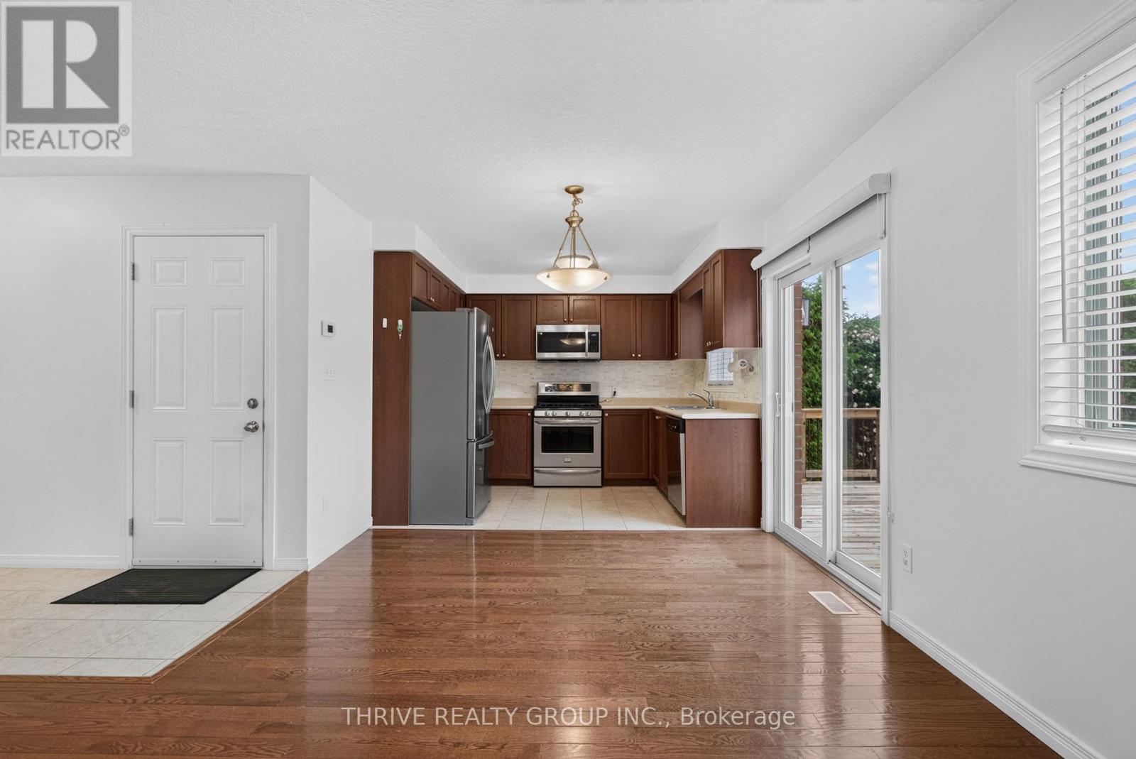 1184 BAIRD STREET - 16