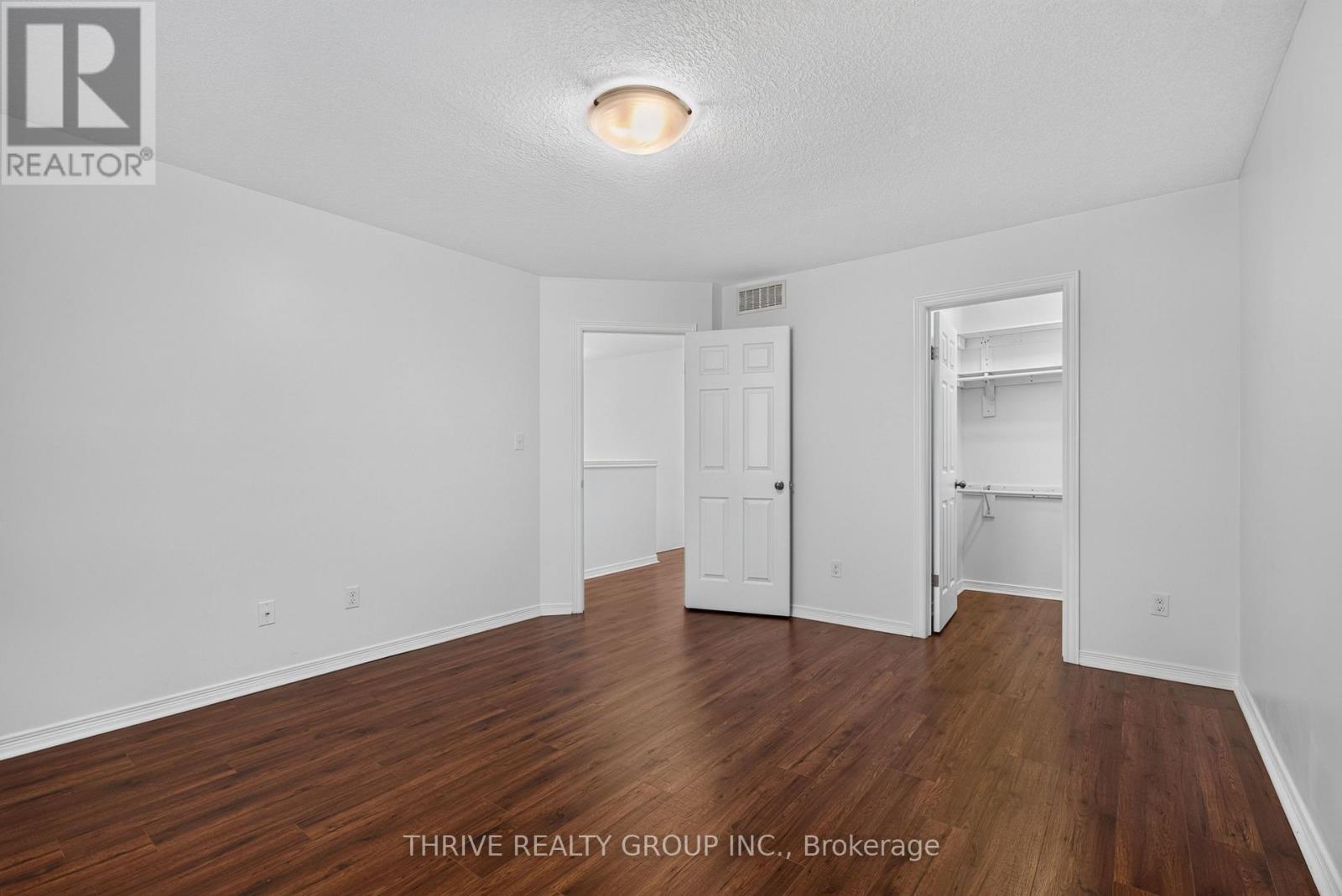 1184 BAIRD STREET - Image 21