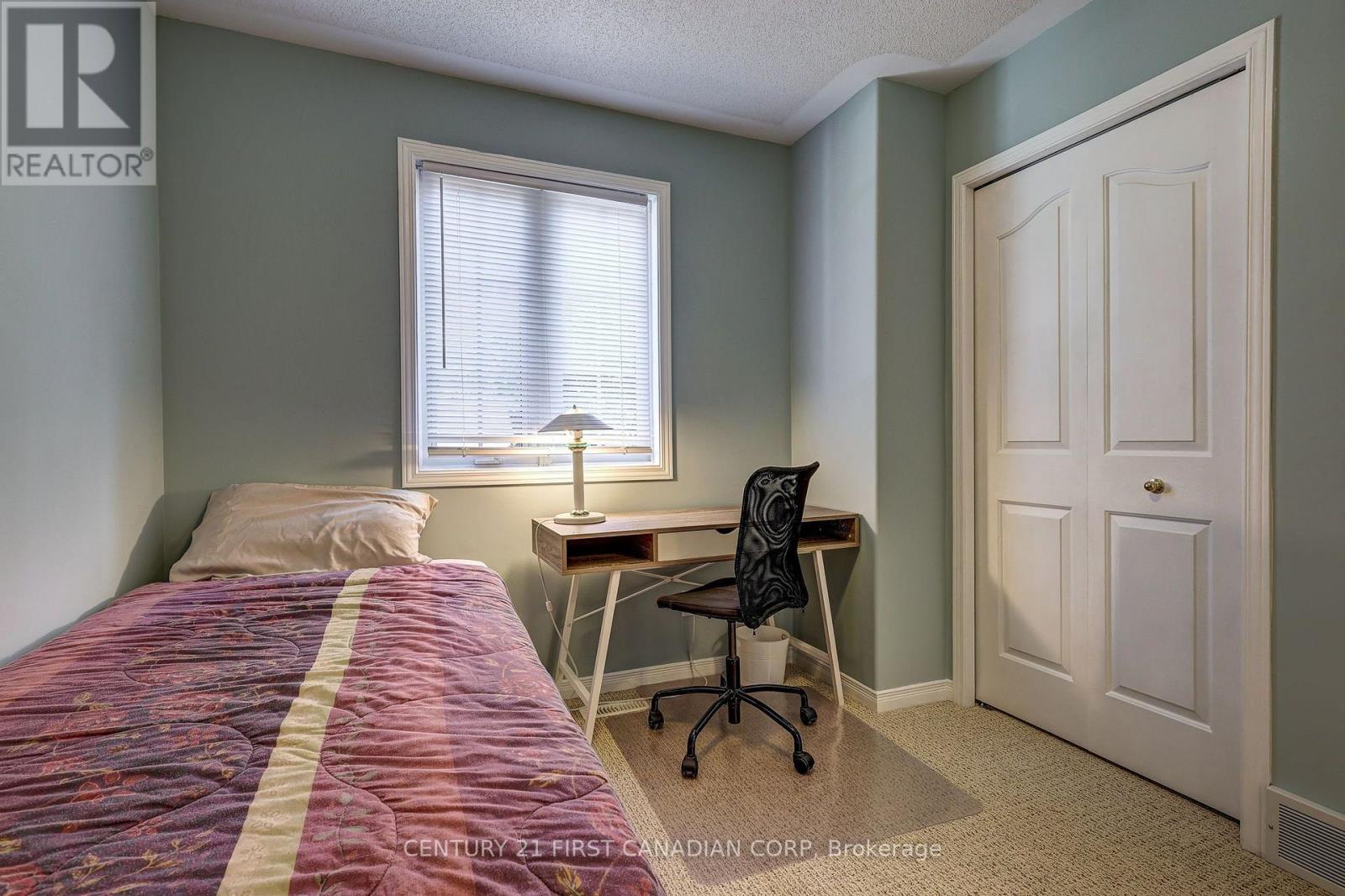 114 MEADOWRIDGE ROAD - Image 27