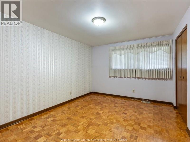 3325 BASELINE ROAD - Image 8