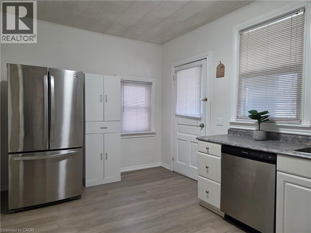 125 CAVELL Avenue - Image 8