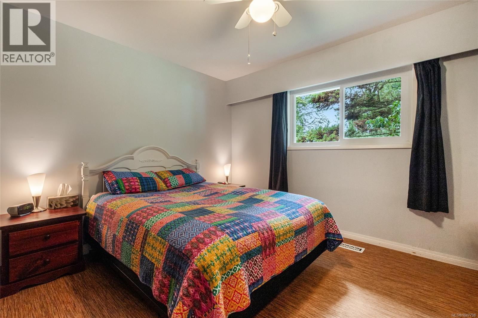 2371 Jingle Pot Rd - 23