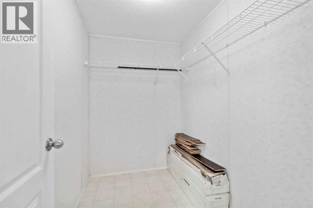 240 Mckinlay Crescent, Fort McMurray