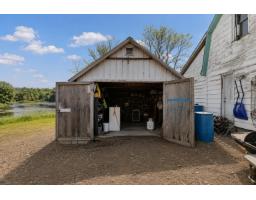 32 Rue Principale, Notre Dame Du Laus, QC J0X2M0 Photo 38