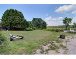 32 Rue Principale, Notre Dame Du Laus, QC J0X2M0 Photo 34