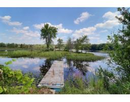 32 Rue Principale, Notre Dame Du Laus, QC J0X2M0 Photo 36