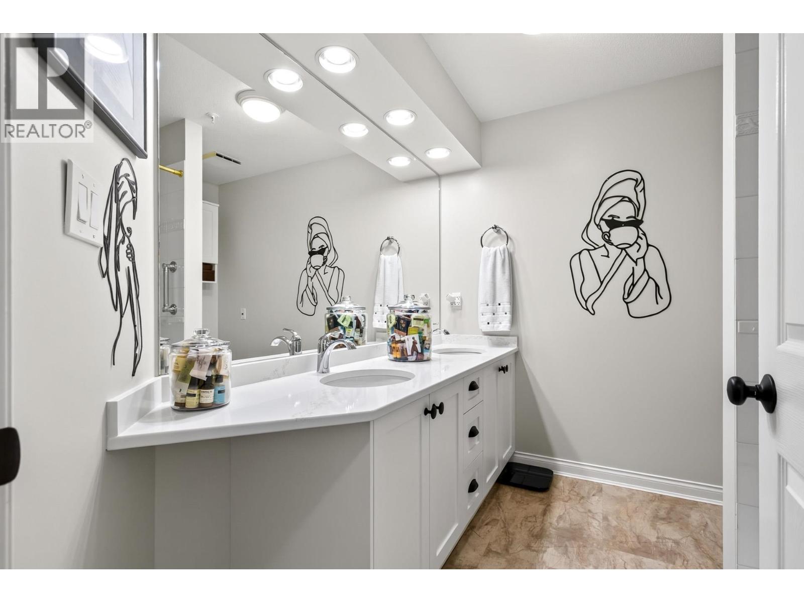2 Bed, 2 Bath Apartment for Sale in Coquitlam – 218 2985 PRINCESS CRESCENT, Coquitlam – MLS# R3158501 - Image 21