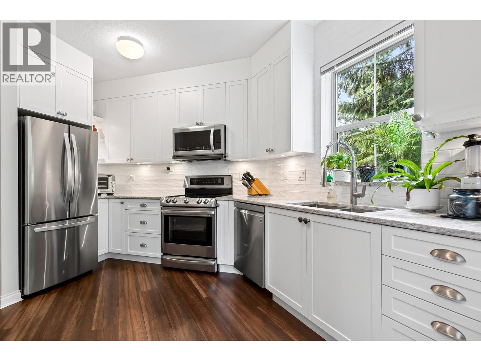 2 Bed, 2 Bath Apartment for Sale in Coquitlam – 218 2985 PRINCESS CRESCENT, Coquitlam – MLS# R3158501 - Image 11