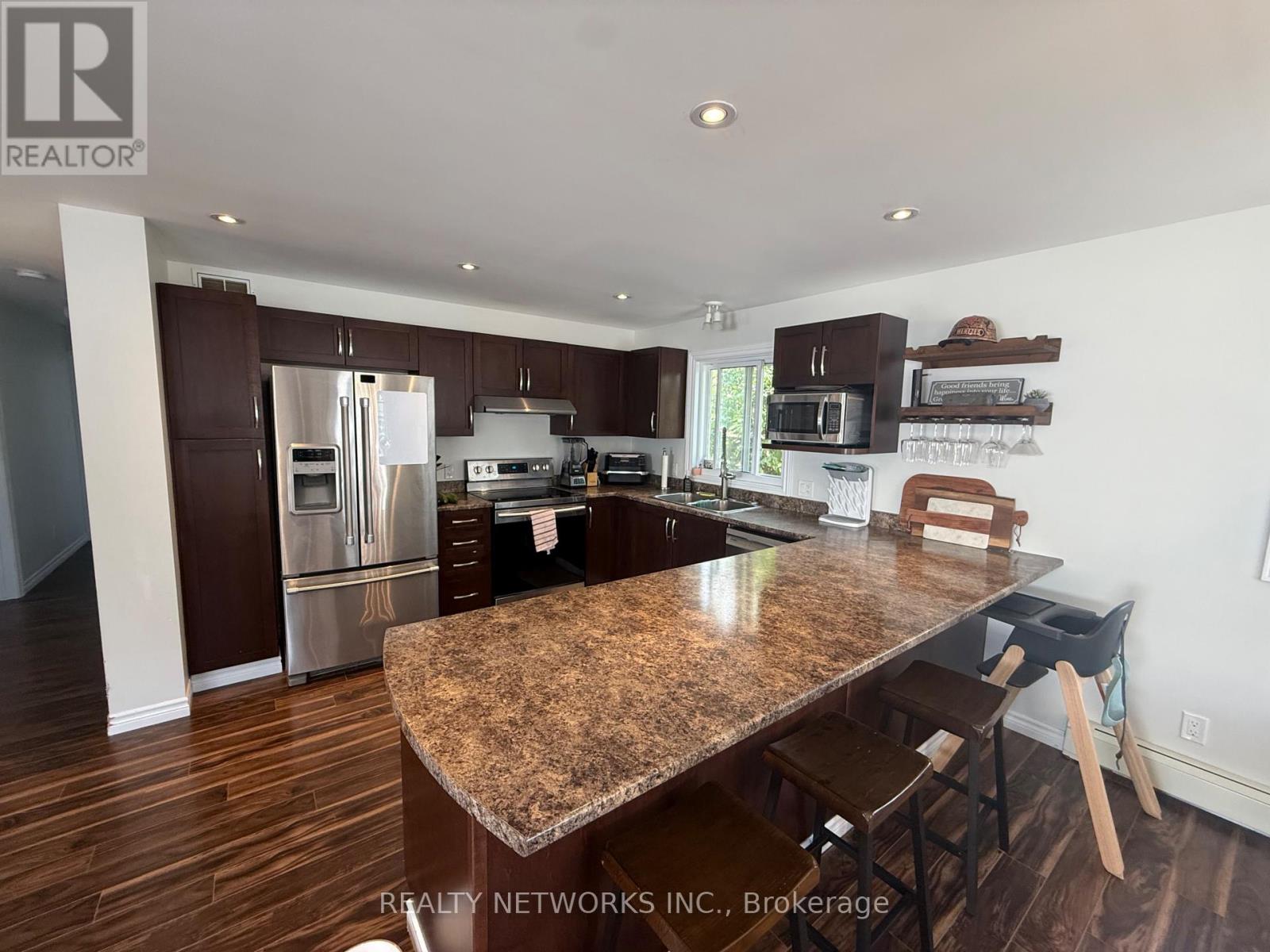 1077 BRUNDY AVENUE - Image 4