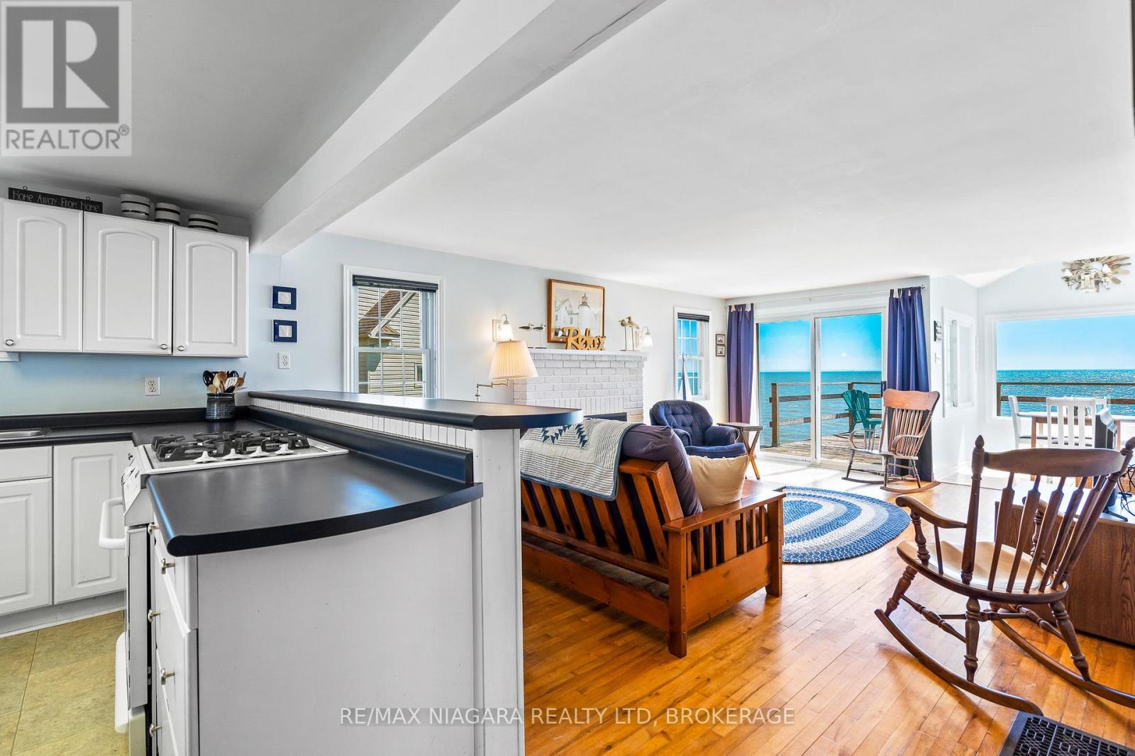 13165 LAKESHORE ROAD - 6