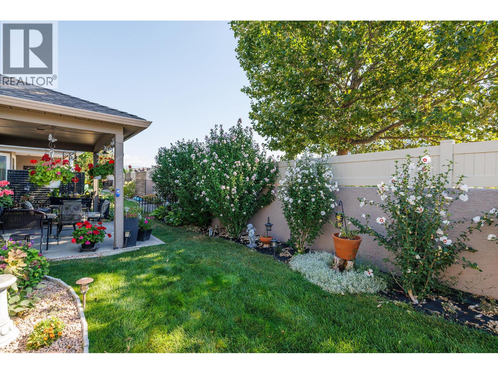 #13 615 Glenmeadows Road - 23