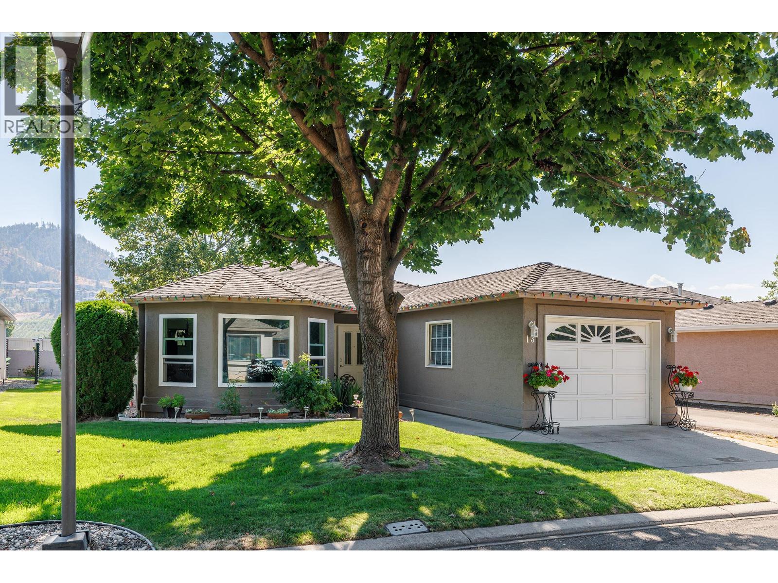#13 615 Glenmeadows Road - 3