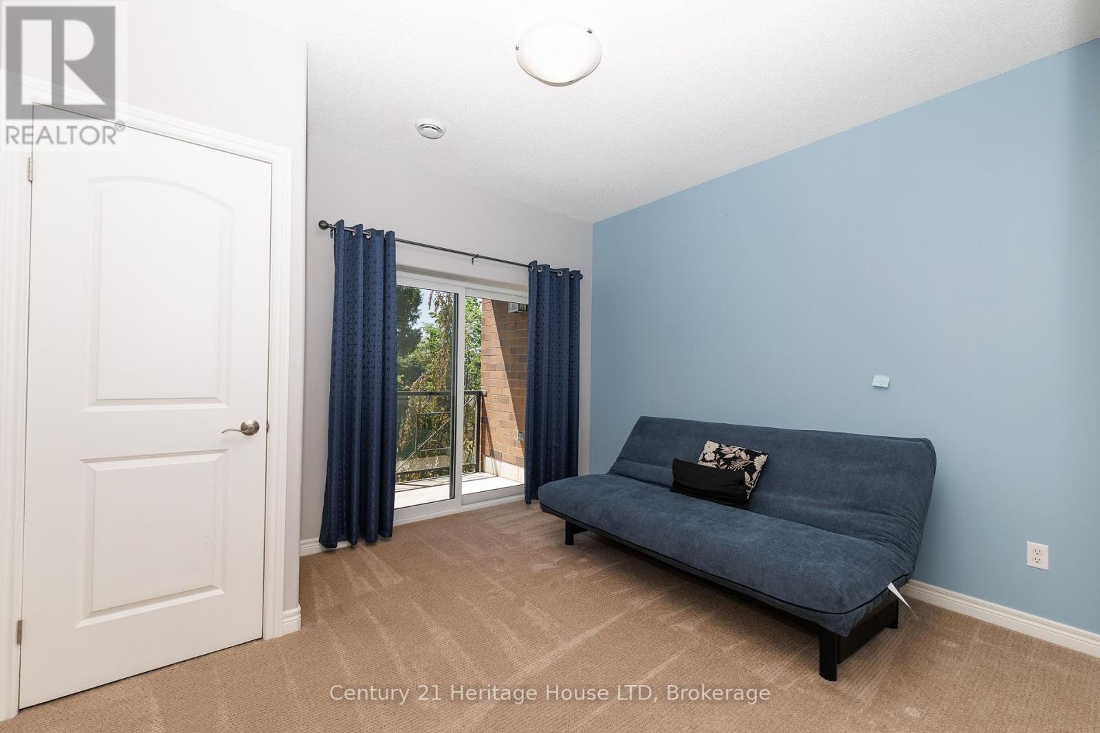 #311 2799 ST. PAUL AVENUE - Image 13
