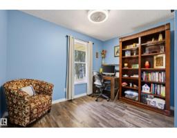 3612 18 Av Nw, Edmonton, AB T6L3C2 Photo 26