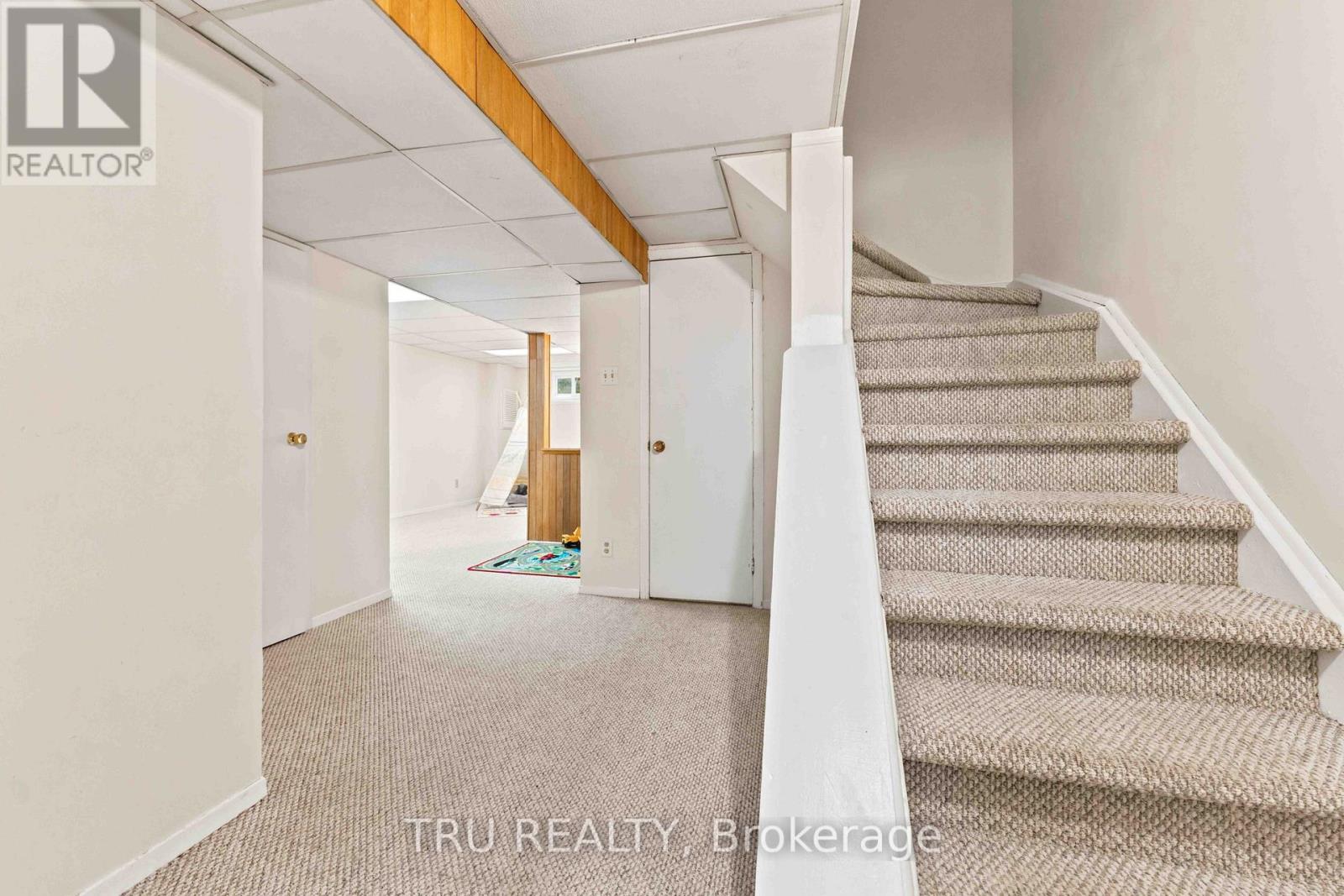 2154 ORIENT PARK DRIVE - Image 37