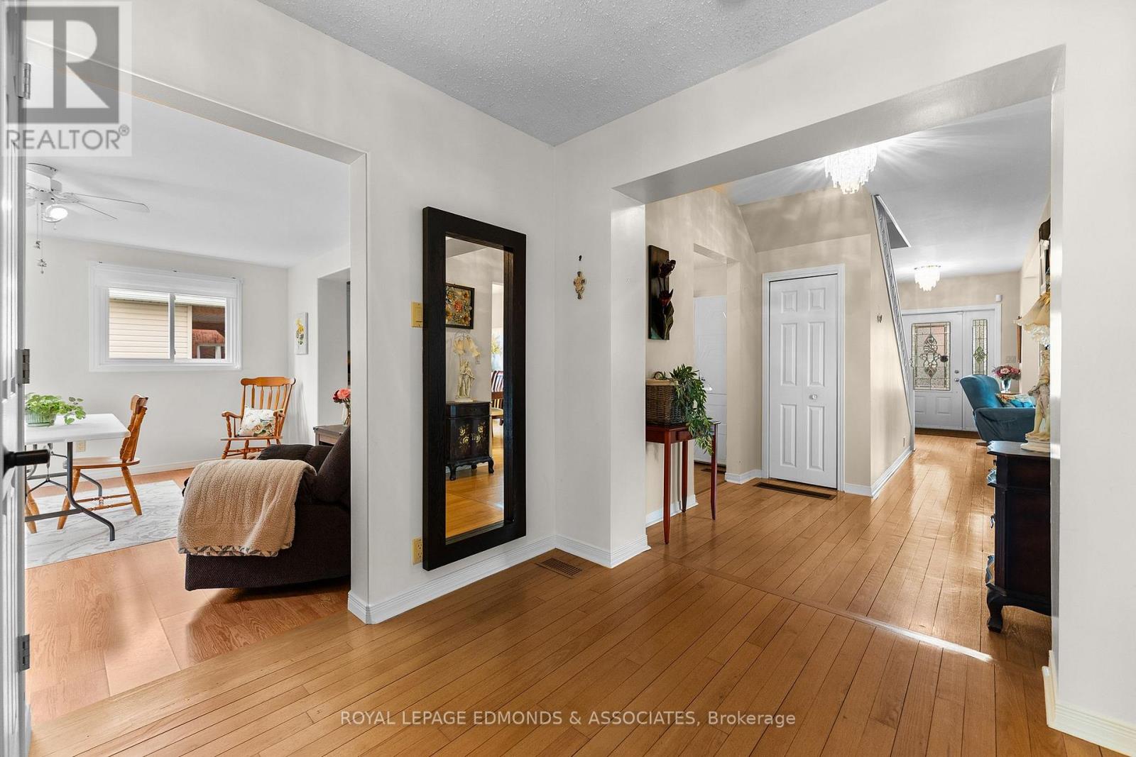 320 ALFRED STREET - Image 12