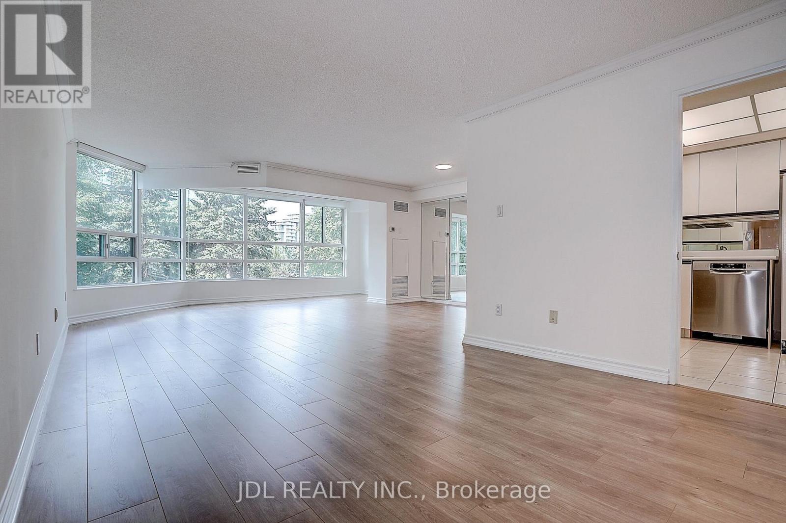 #219 7825 BAYVIEW AVENUE - 10
