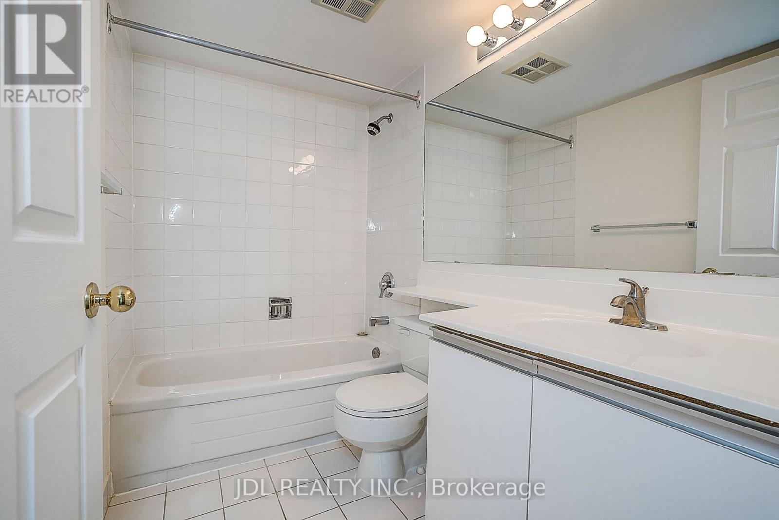#219 7825 BAYVIEW AVENUE - 24