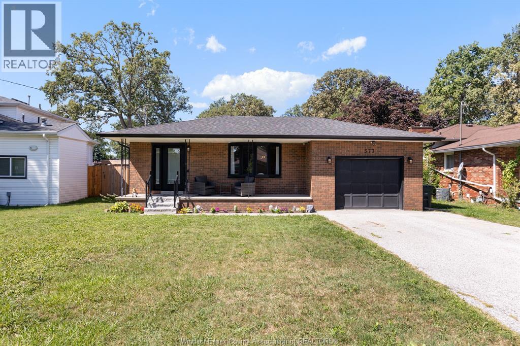 573 LESPERANCE ROAD