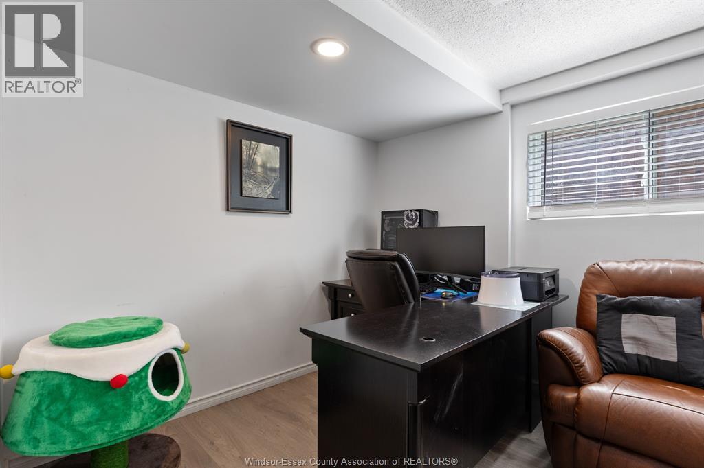 573 LESPERANCE ROAD - 20