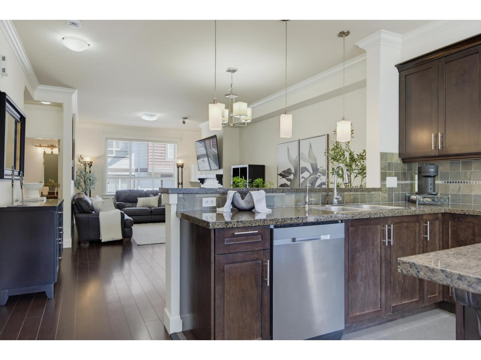 4 Bed, 3 Bath House for Sale in Surrey – 29 19560 68 AVENUE, Surrey – MLS# R3158180 - Image 9