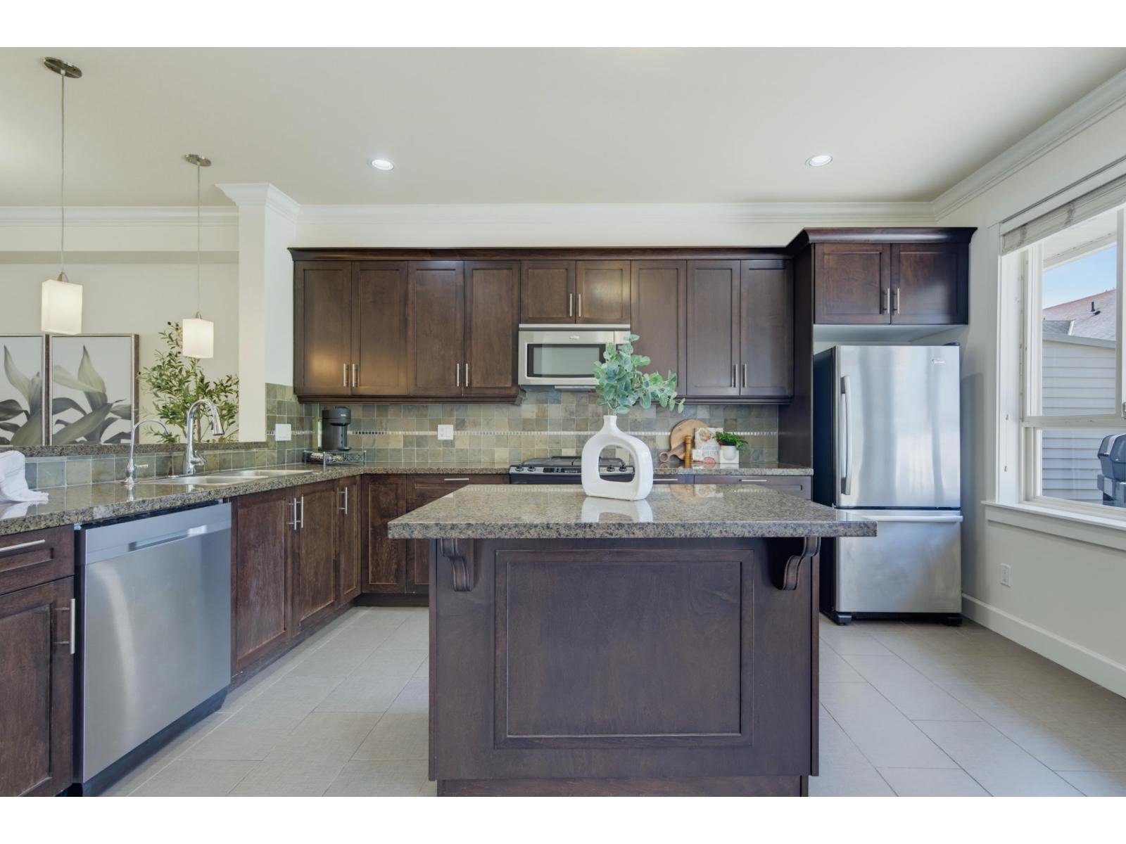 4 Bed, 3 Bath House for Sale in Surrey – 29 19560 68 AVENUE, Surrey – MLS# R3158180 - Image 8