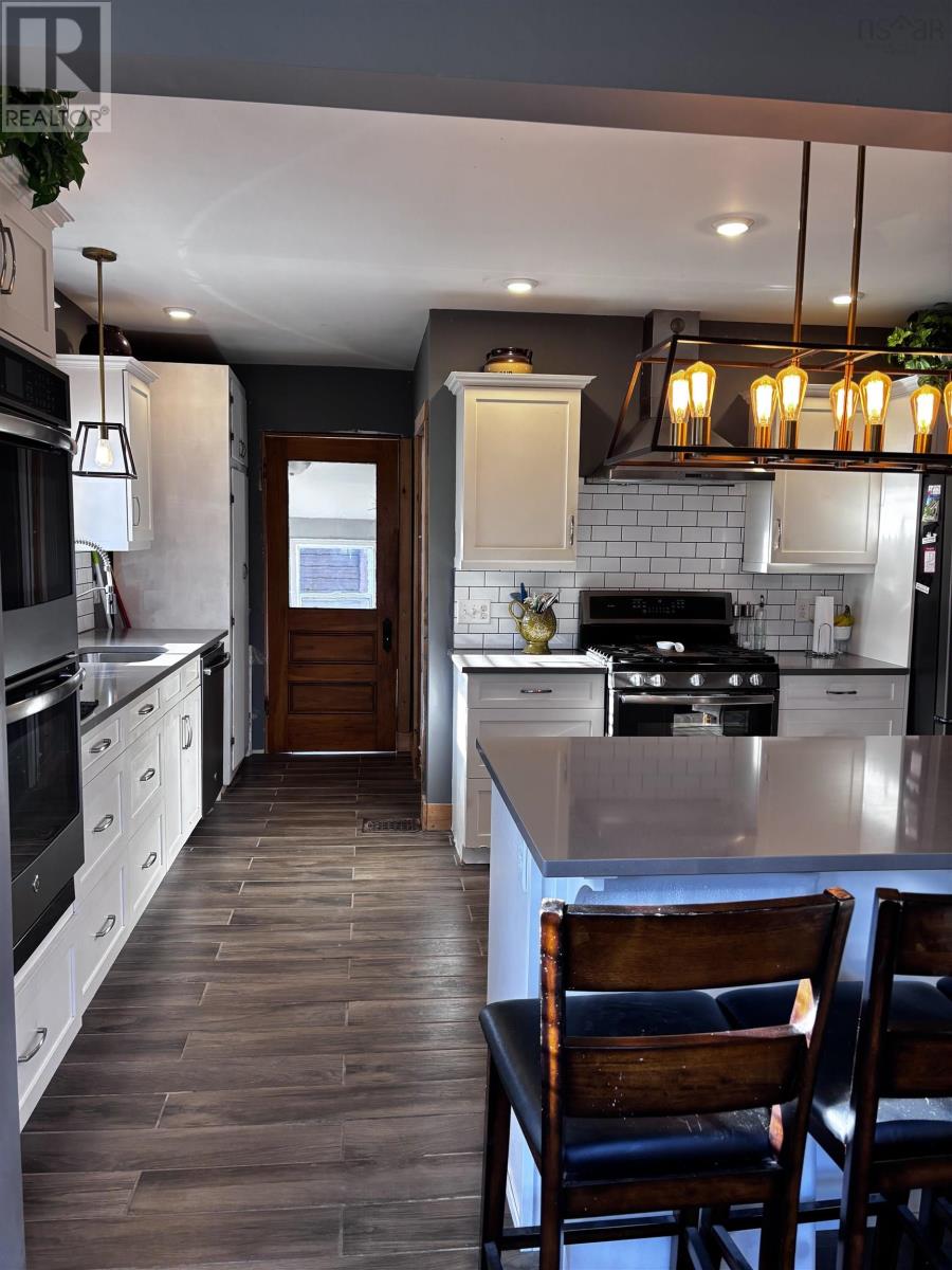 55 Maple Avenue - 15