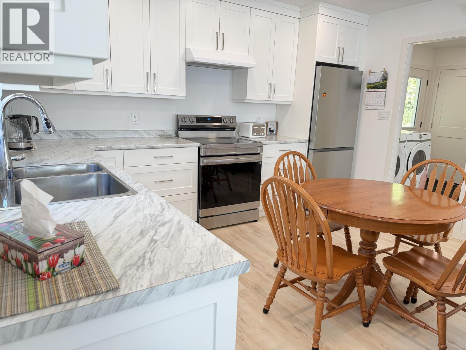22732 PITKA ROAD, Fort Fraser