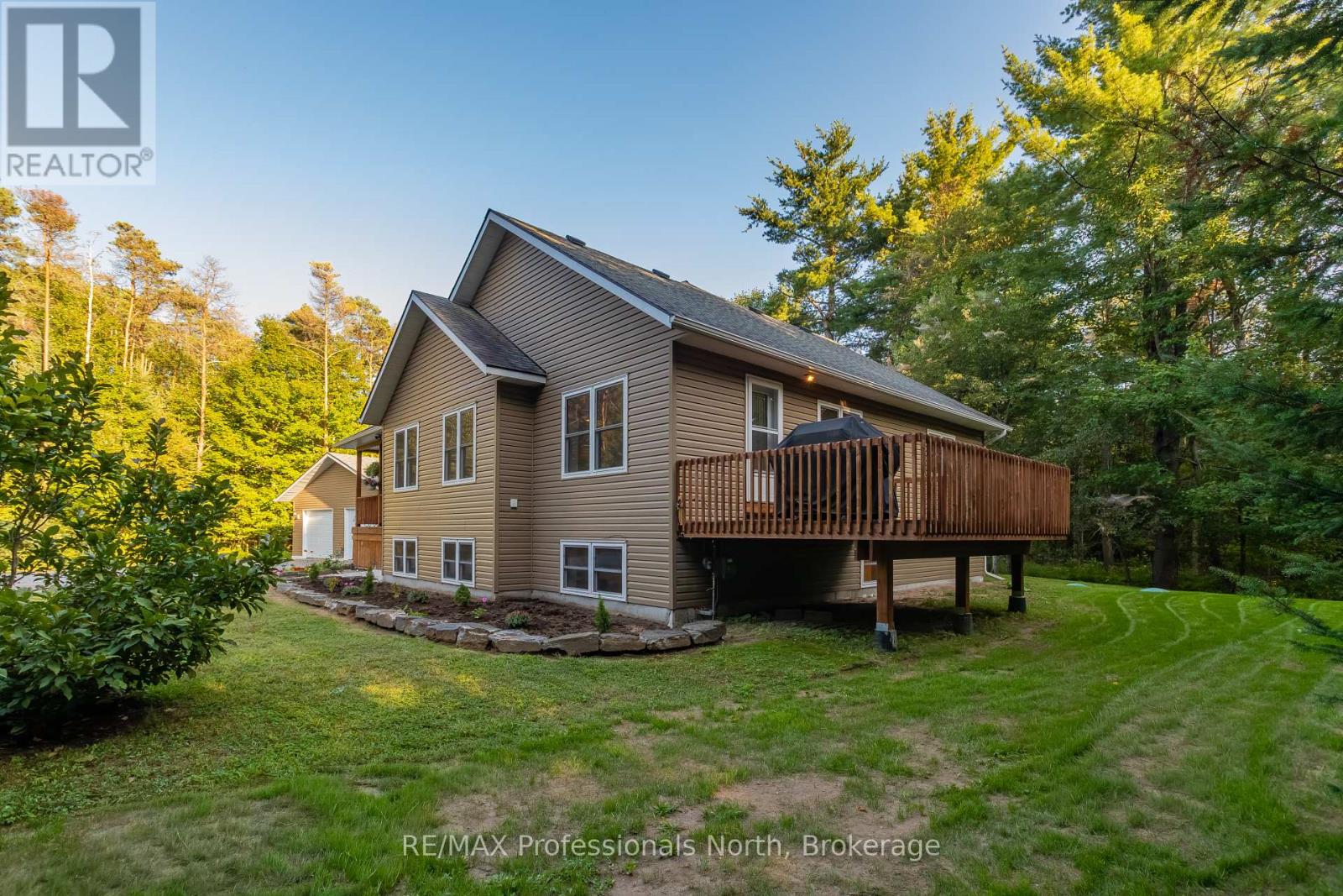 419 SOUTH MARY LAKE ROAD - Image 12
