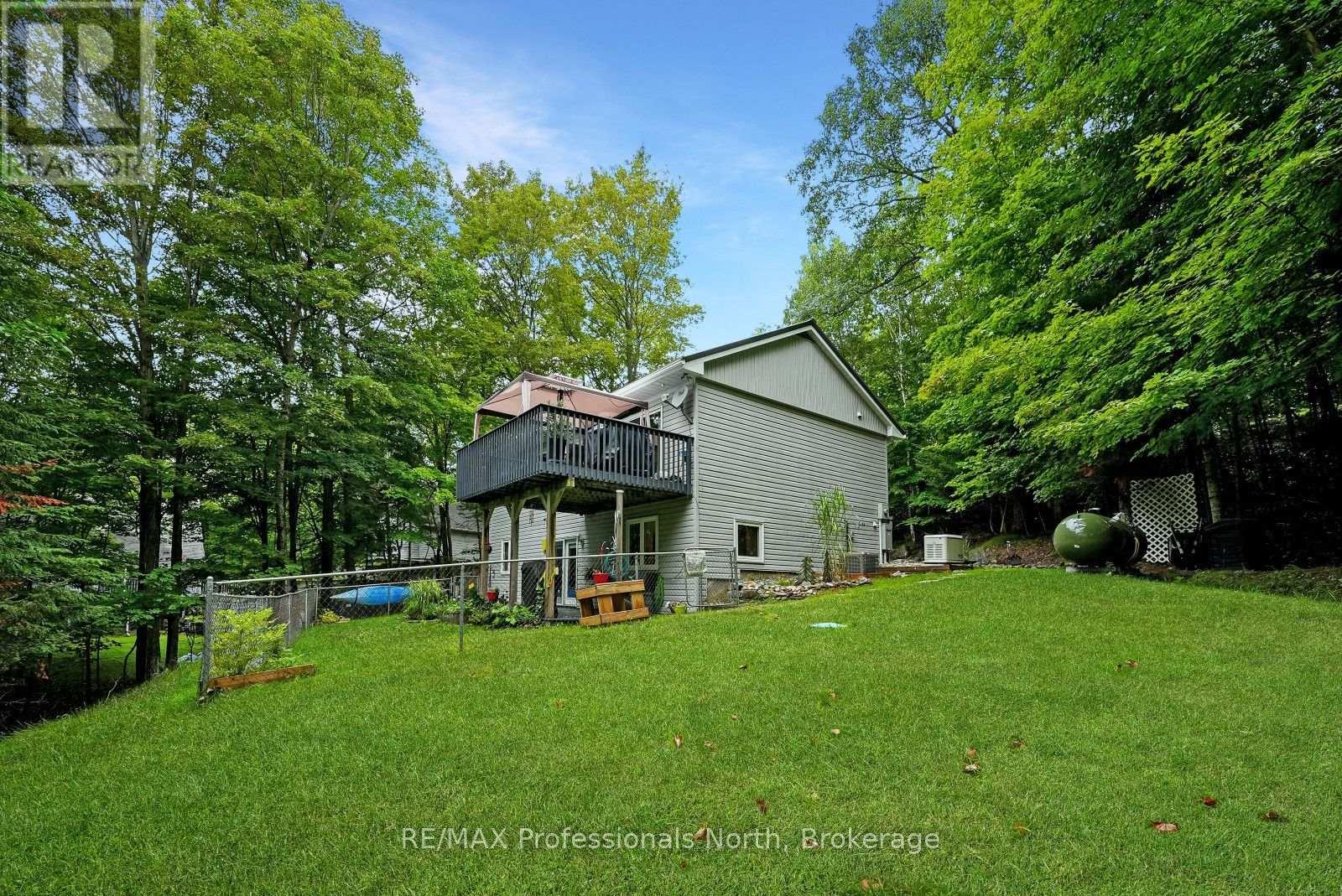 202 SUNNYSIDE STREET - 36