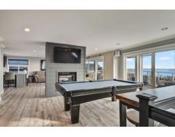 15587 Semiahmoo Avenue, White Rock, BC V4B1V3 Photo 10