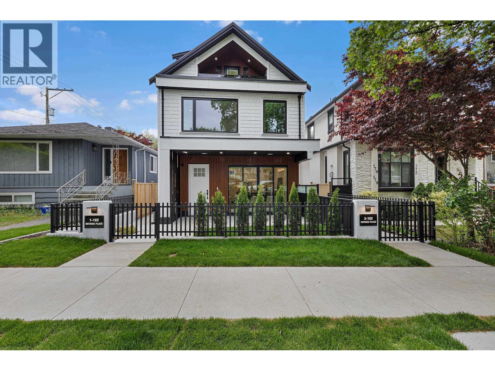 1 182 ONTARIO PLACE
