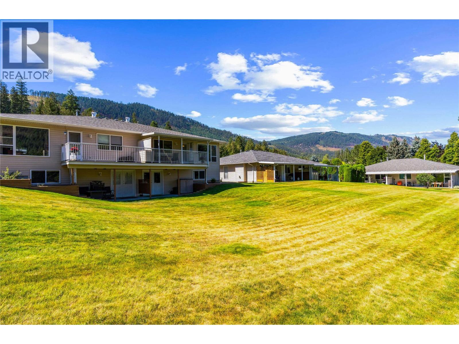 2675 Pine Avenue Unit# 56, Lumby