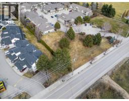 3318 Woodsdale Road, Lake Country, BC V4V1X6 Photo 17